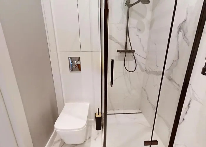 'bednarska' Fryderyk وارسو